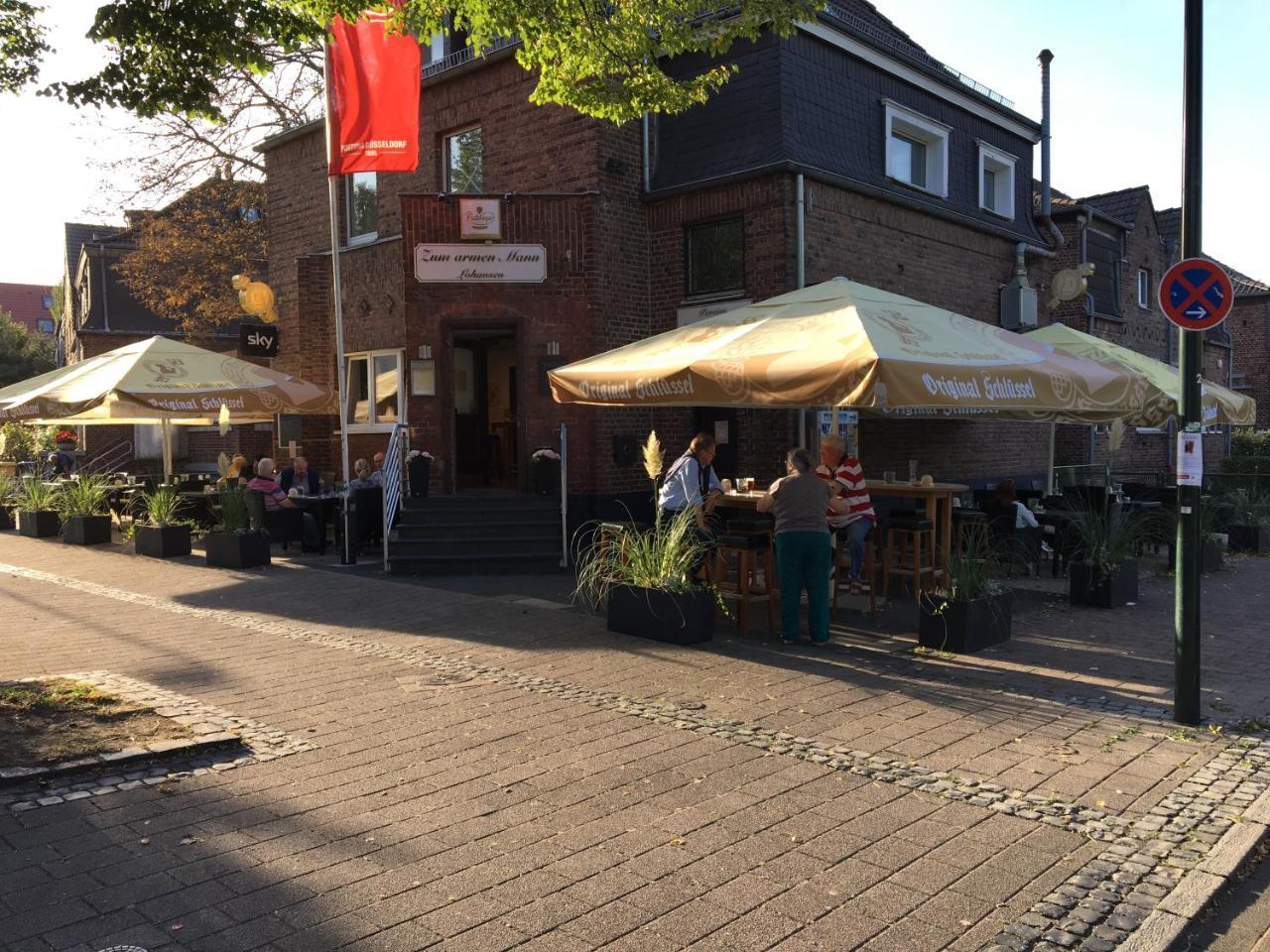 Zum Armen Mann Bed & Breakfast Dusseldorf Ngoại thất bức ảnh