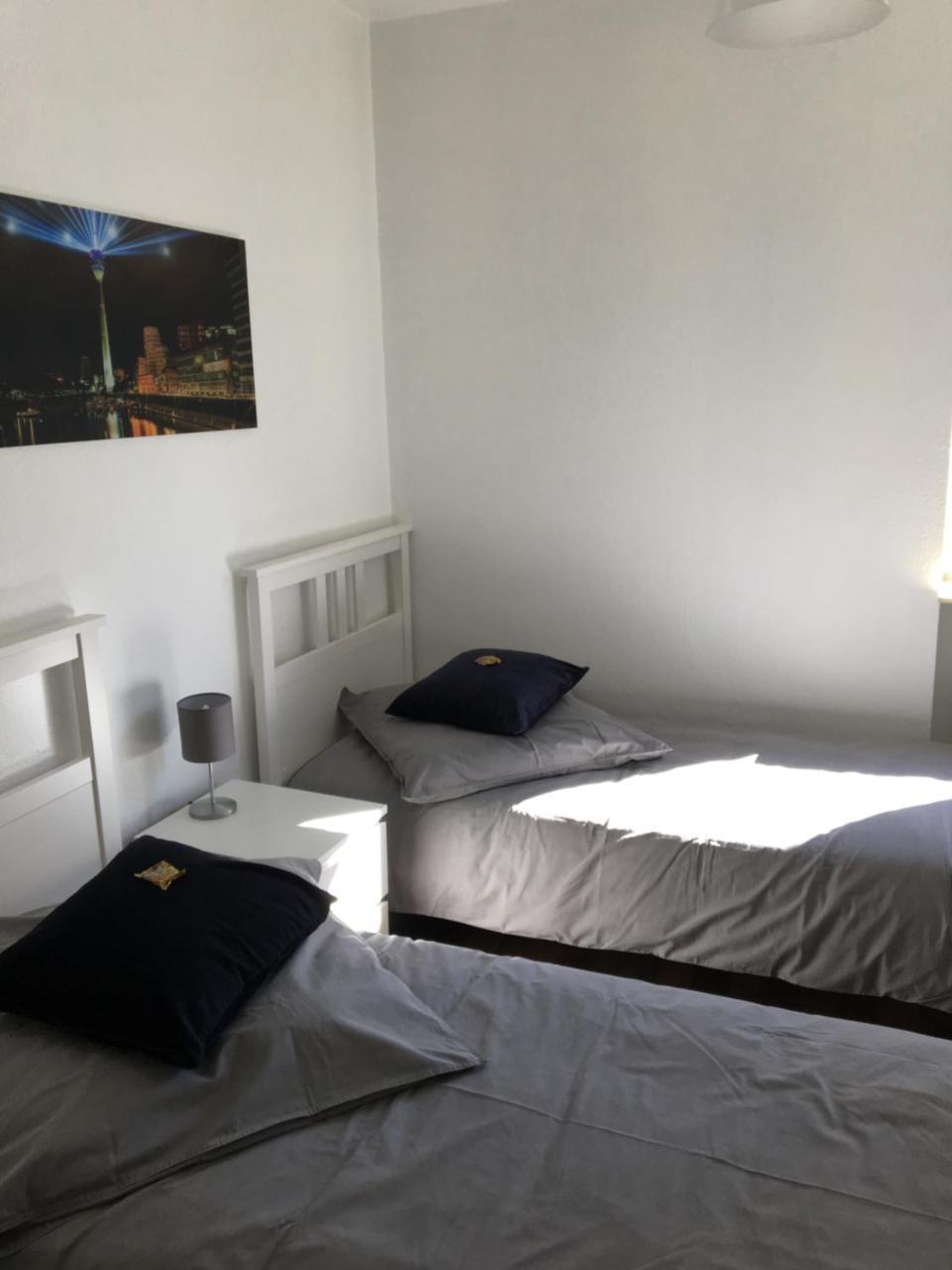 Zum Armen Mann Bed & Breakfast Dusseldorf Ngoại thất bức ảnh